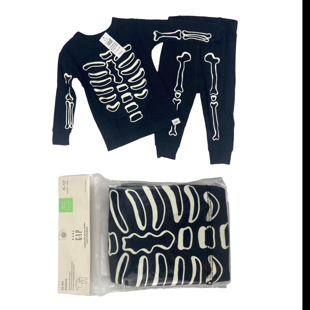 NWT Baby Gap Glow in the Dark Skeleton Pajama Set 6-12M